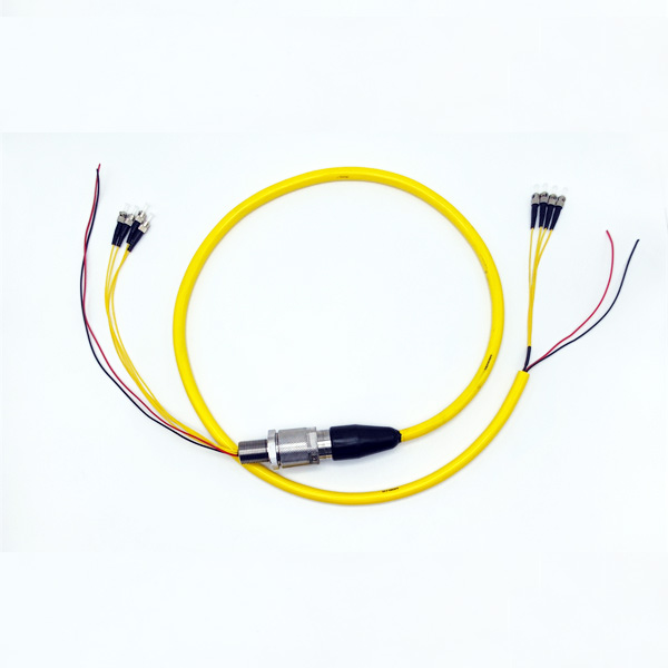 UC 1062 6핀 수중 광섬유 커넥터